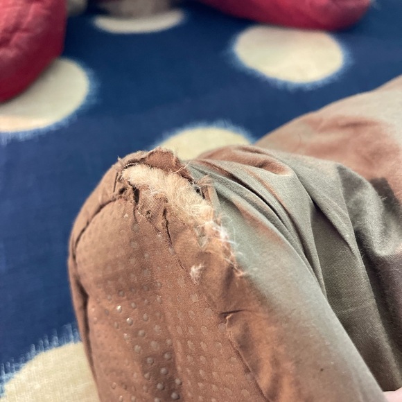 2 Pairs of Restoration Hardware Foot Duvets, large size - Picture 6 of 8